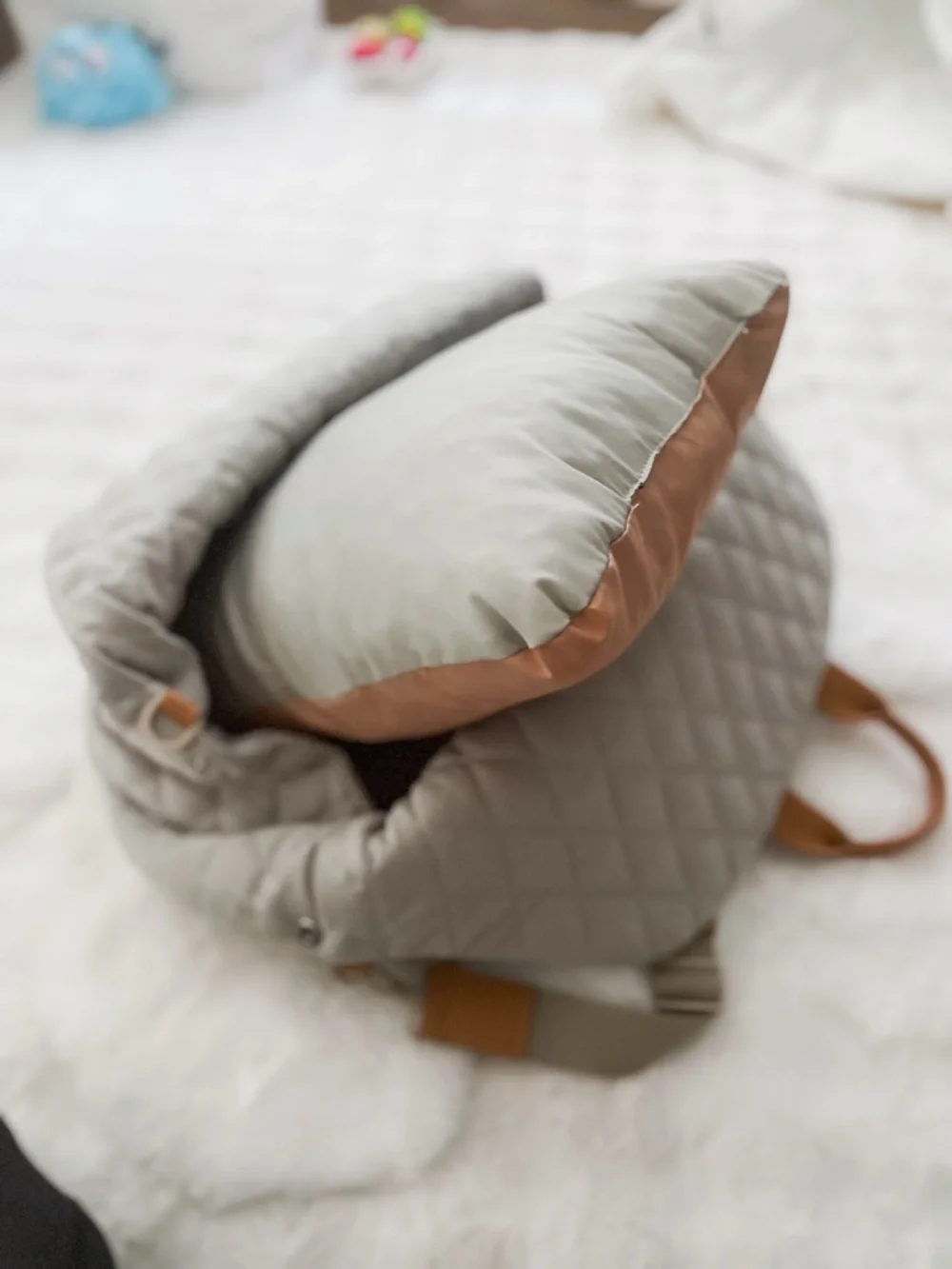 NEW Luxury Dog/Cat Nooee Lola Style Quilted Carrier Purse, Bed & Car seat 3in1